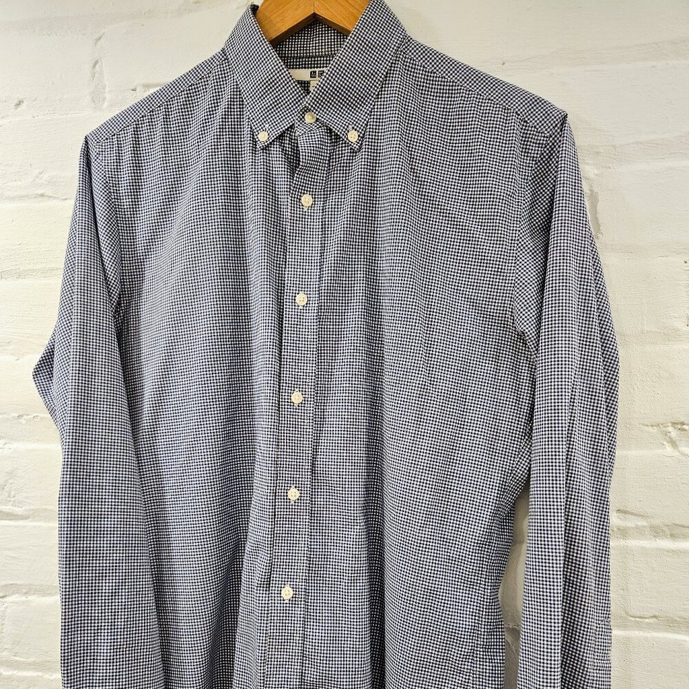 Uniqlo Slim Fit Gingham Button-Down (Size Small)